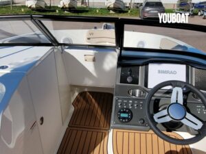 bateau-bayliner-vr6-ob-9705751-yb