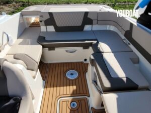 bateau-bayliner-vr6-ob-9705757-yb